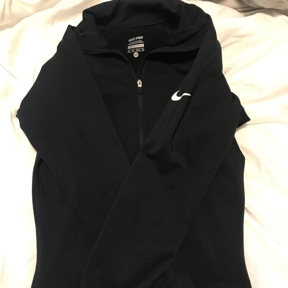 NIKE quarter zip